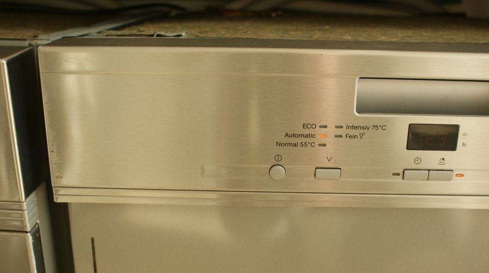 TOP MIELE EINBAUSPÜLER G 4940 SCI MIT EDELSTAHL BEDIENBLENDE TOP in Stendal