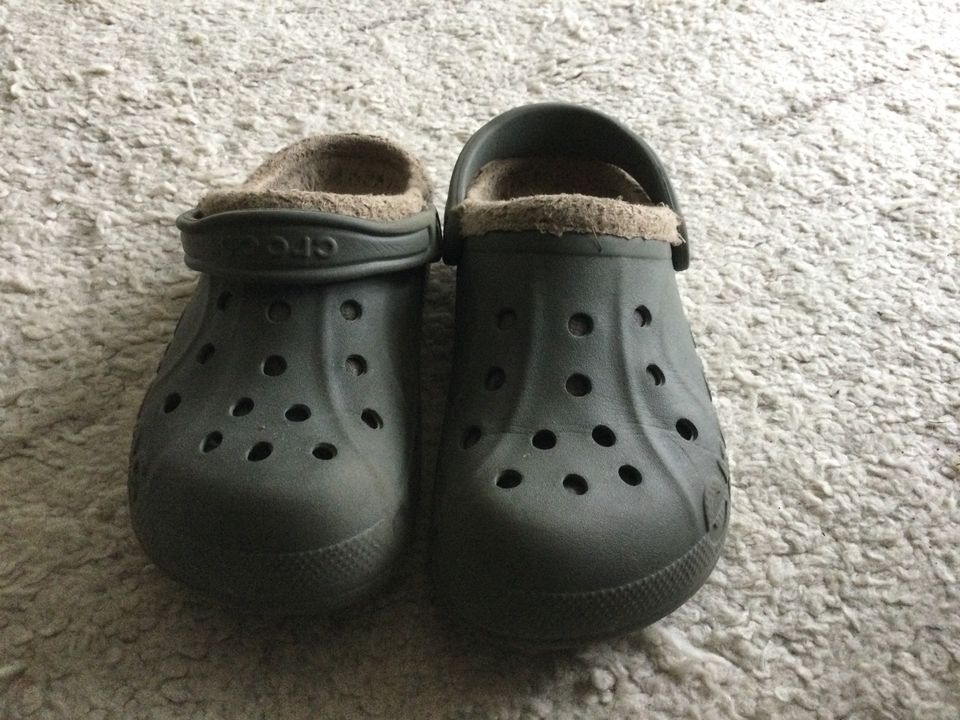 Crocs, Gr. 5/7 in Osnabrück