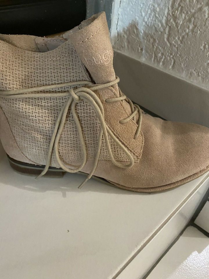 Stiefeletten Damen Bugatti rosa Größe 38 in Coppenbrügge