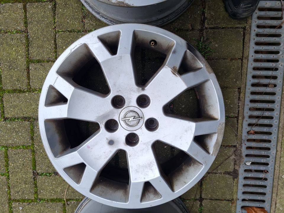 Opel OPC Felgen Astra G/Zafira A / Snowflake 17" in Dortmund