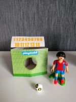 PLAYMOBIL 6896 Fußballspieler Spanien Niedersachsen - Ostrhauderfehn Vorschau