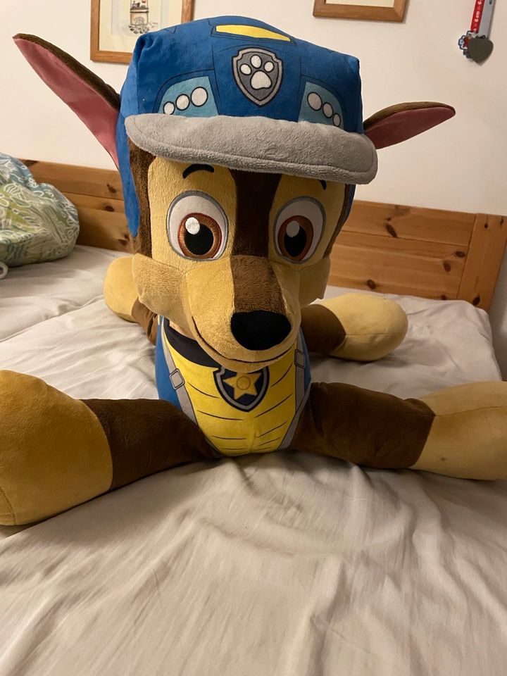 Chase Paw Patrol Kuscheltier XXL in Kiel