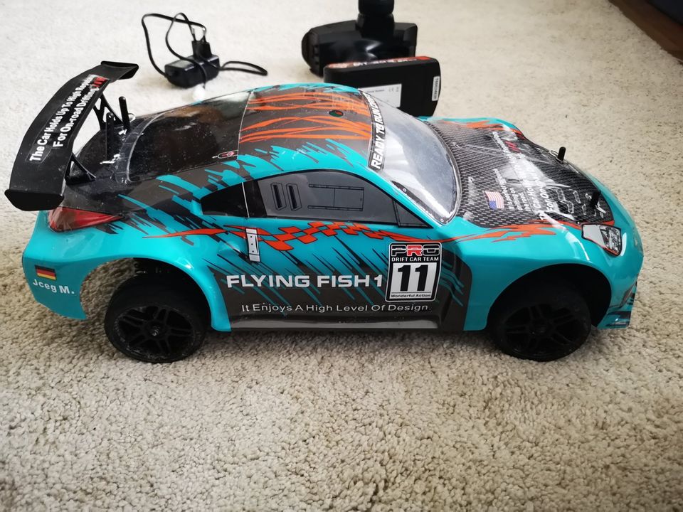 Funk RC Rennauto Porsche 911 mit Kamera in Waldbröl