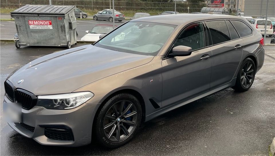 BMW 540 i XDrive Touring M Paket G31 Garantie & Service Paket in Büdingen