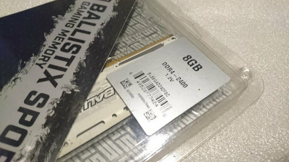 DDR4 Ram 8GB 2400mHz Crucial Ballistix Sport Arbeitsspeicher in Recklinghausen