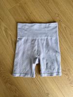 Stradivarius - kurze Radlershorts Flieder Bayern - Sulzbach a. Main Vorschau