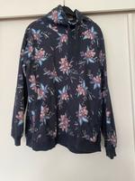 Schöner Damen Pullover XXL 50/52 Blumen Nordrhein-Westfalen - Geseke Vorschau