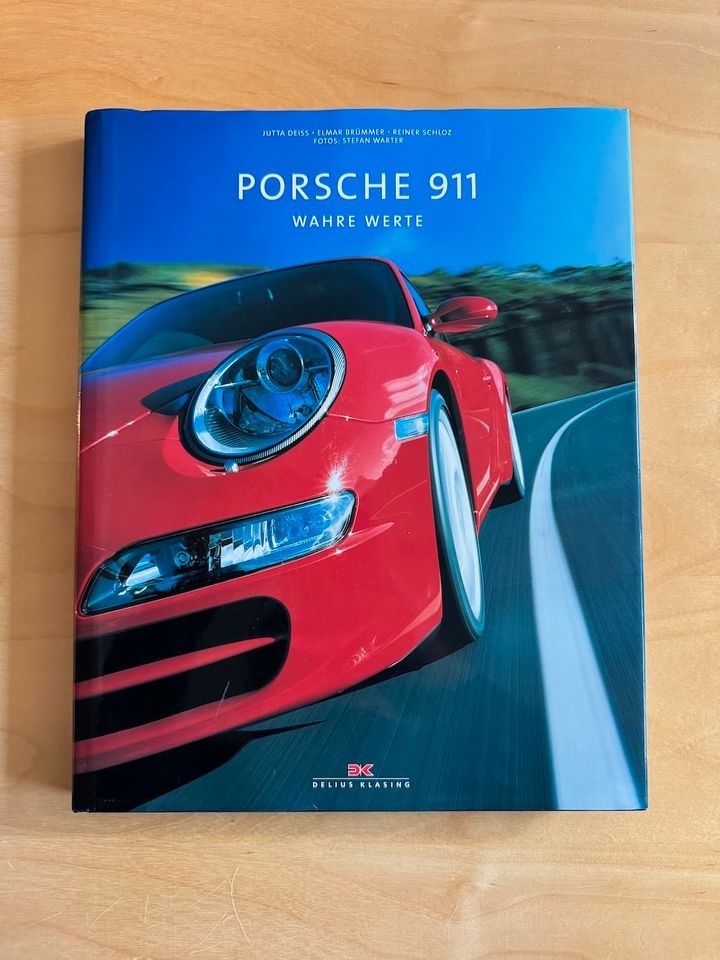 Buch Porsche 911 - Wahre Werte, 160 Seiten Großformat in Bad Liebenzell