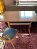 Tisch und Stuhl Bayern - Saal Vorschau