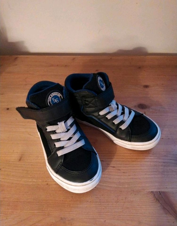 High Sneaker, Gr.29 in Solingen