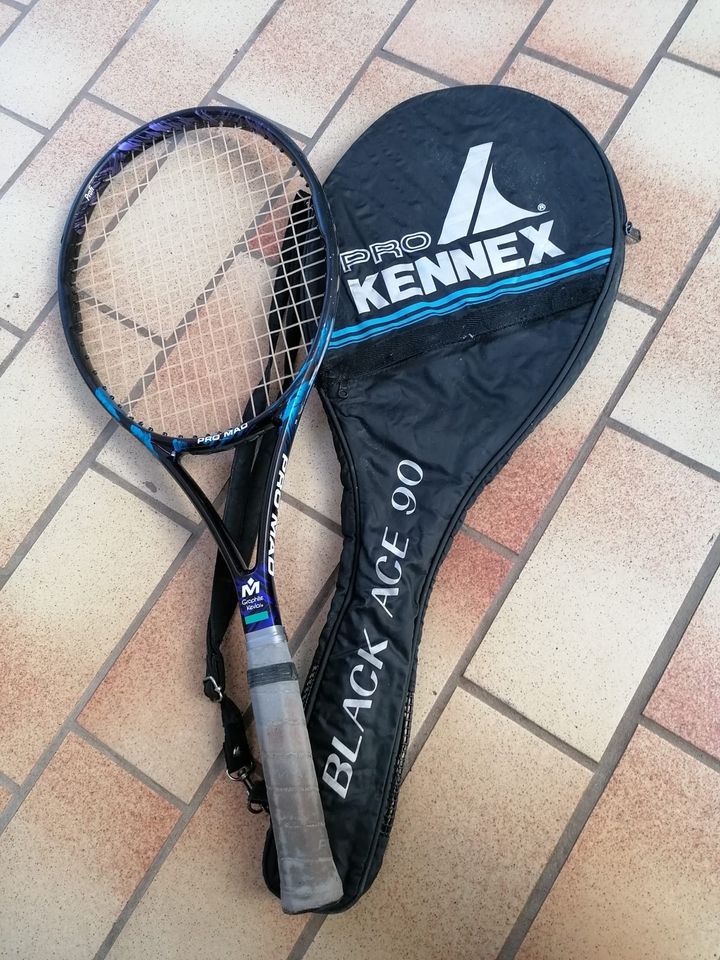 Pro MAD Tennisschläger Graphite Kevlar in Gaienhofen