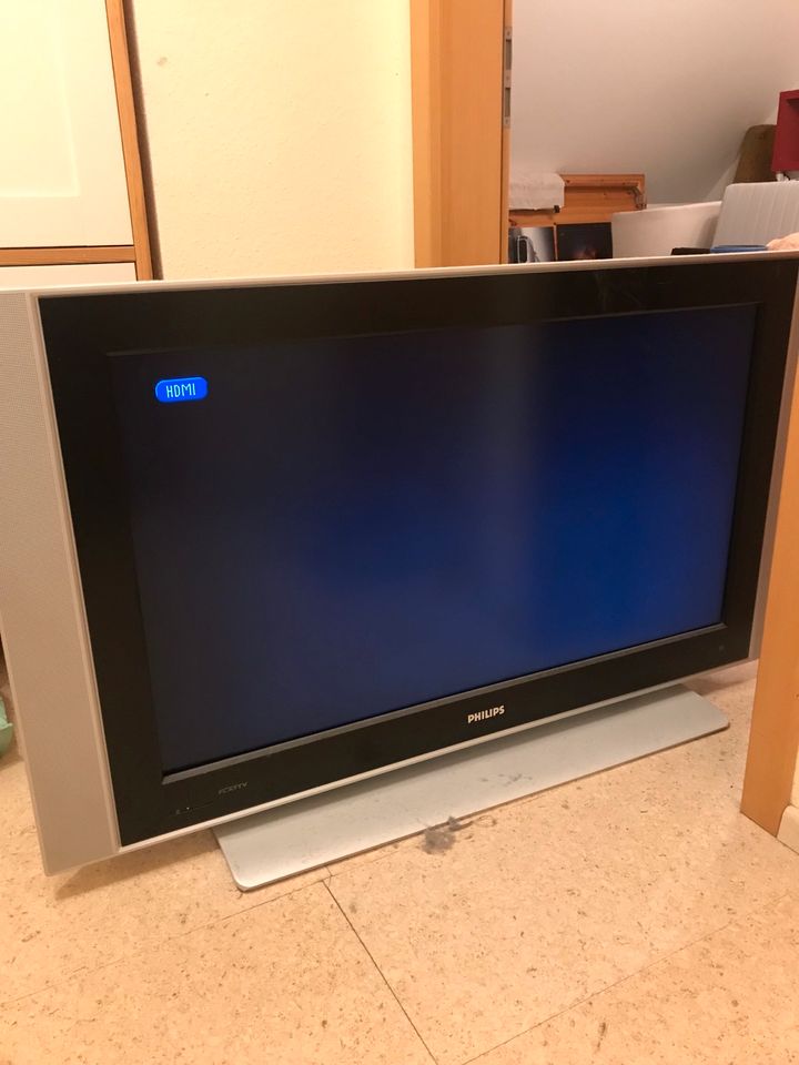 Phillips FlatTV Fernseher alt 107 cm Bildschirm in Hannover