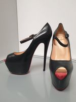 Louboutin Lady Highness High Heels Gr 40 München - Maxvorstadt Vorschau