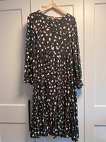 Langes gemustertes Kleid Pieces S Khaki grün rot Kr. München - Haar Vorschau