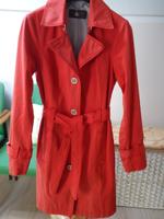 Moderner Trenchcoat in lachsrot S.Oliver Gr.36 Absolut neuwertig Bayern - Reut (Niederbay) Vorschau