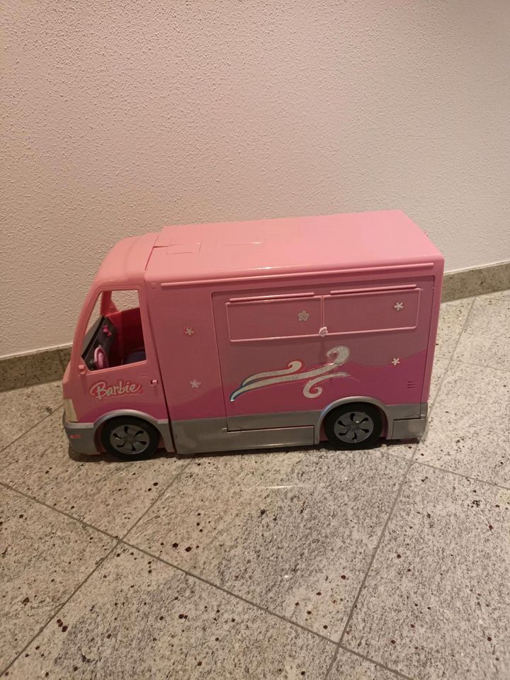 Barbie Camper Campingwagen Wohnmobil in Wegscheid