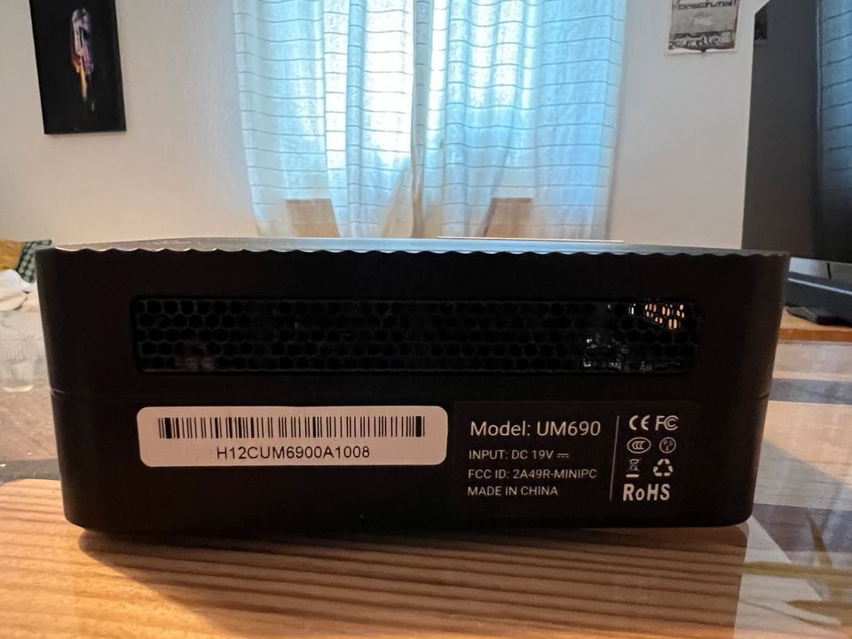 minisforum um690 - Gaming MiniPC 32gb RAM - 1TB SSD - Radeon 680M in Darmstadt