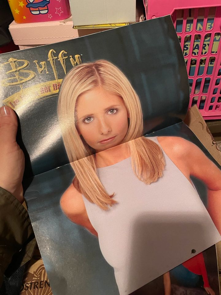 18x „Buffy im Bann der Dämonen“ Comics 1999/2000 & Poster in Frankfurt am Main