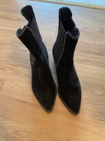 Schwarze Wildleder Stiefeletten, weiße Kontrastnähte, Gr. 38 Bonn - Nordstadt  Vorschau