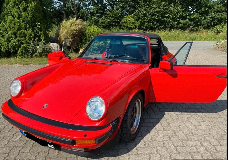 Porsche 911 SC Baujahr 1986 Cabrio in Nübbel