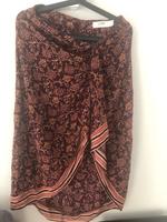 Pull&Bear Rock, Gr. S, 100 % Viscose, top Zustand Nordrhein-Westfalen - Schwelm Vorschau