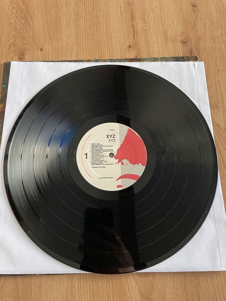 XYZ - XYZ   VINYL / LP / SCHALLPLATTE—- ROCK METAL GLAM 80er in Hillscheid