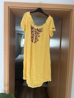 Kleid gelb Sommerkleid schulterfrei M Blumen Hessen - Hofheim am Taunus Vorschau