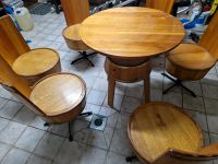 Tisch mit 6 Stühlen in Fassoptik, sehr gut erhalten Sachsen - Oschatz Vorschau