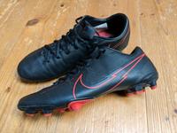 Nike Fußballschuhe Stollenschuhe Gr 44 Bayern - Velden Vorschau