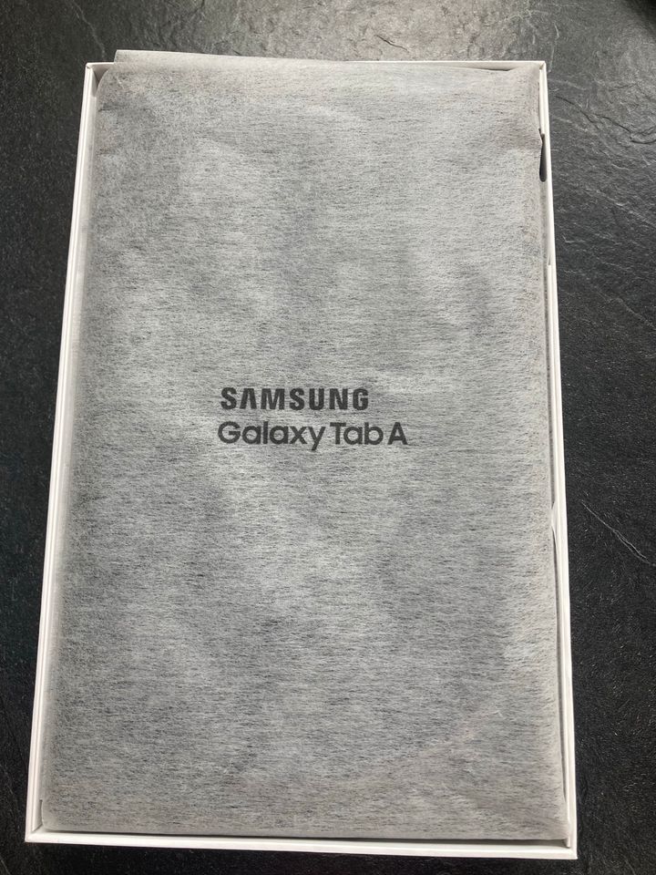 Samsung Tab A SM T590 in Augsburg