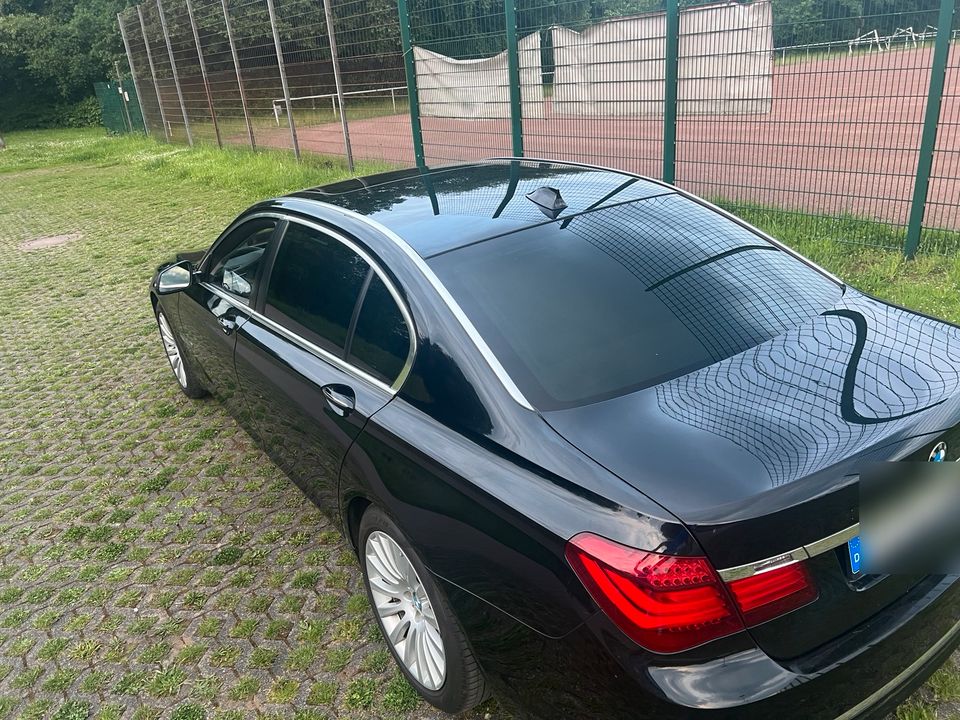 BMW 750LD  XDrive Head up-360 cam Vollaustatung in Marl