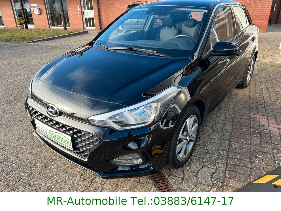 Hyundai i20 Trend 1,0 DCT Klima SHZ Kamera in Hagenow