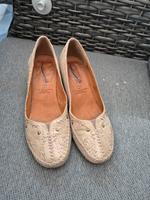 Damen Schuh mit Absatz Größe 37 Nordrhein-Westfalen - Ahaus Vorschau
