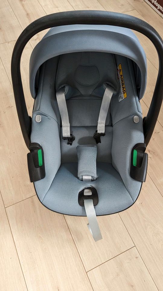 Maxi-Cosi Pebble 360 i-Size Babyschale essential grey *Neuwertig* in Walluf