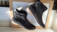 Damen Schuhe Stiefeletten schwarz Gr.39 Wildleder-Imitat Hessen - Kassel Vorschau