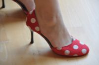 Spanische Flamenco Schuhe rot mit Punkten wie neu Gr 37 Hessen - Kassel Vorschau