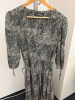 Verkaufe hübsches Sommerkleid Gr 44 Berlin - Pankow Vorschau
