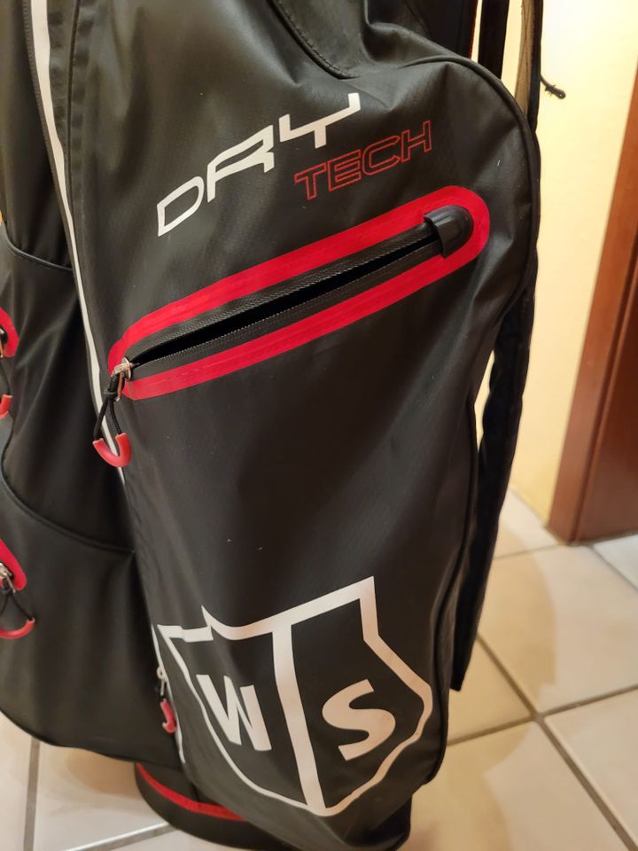 Wilson Staff Dry Tech Golfbag Waterproof in Bobingen