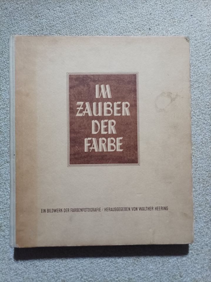 Buch-Im Zauber der Farbe für 13,99 € inkl. Versand in Merseburg