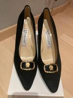 Wildlederpumps Pollini Größe 39,5 schwarz High Heels Nordrhein-Westfalen - Gütersloh Vorschau