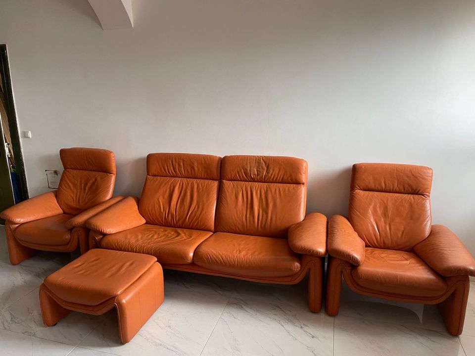 Echtleder Sitzgarnitur Laauser Couch Sofa mit Relaxfunktion Braun in Wriedel