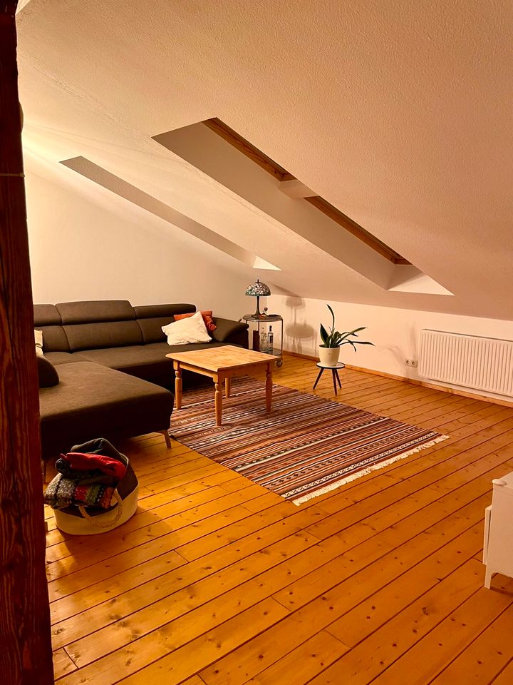 Charmante 3-Zimmer-Wohnung mit Balkon und EBK Fürther Innenstadt in Fürth
