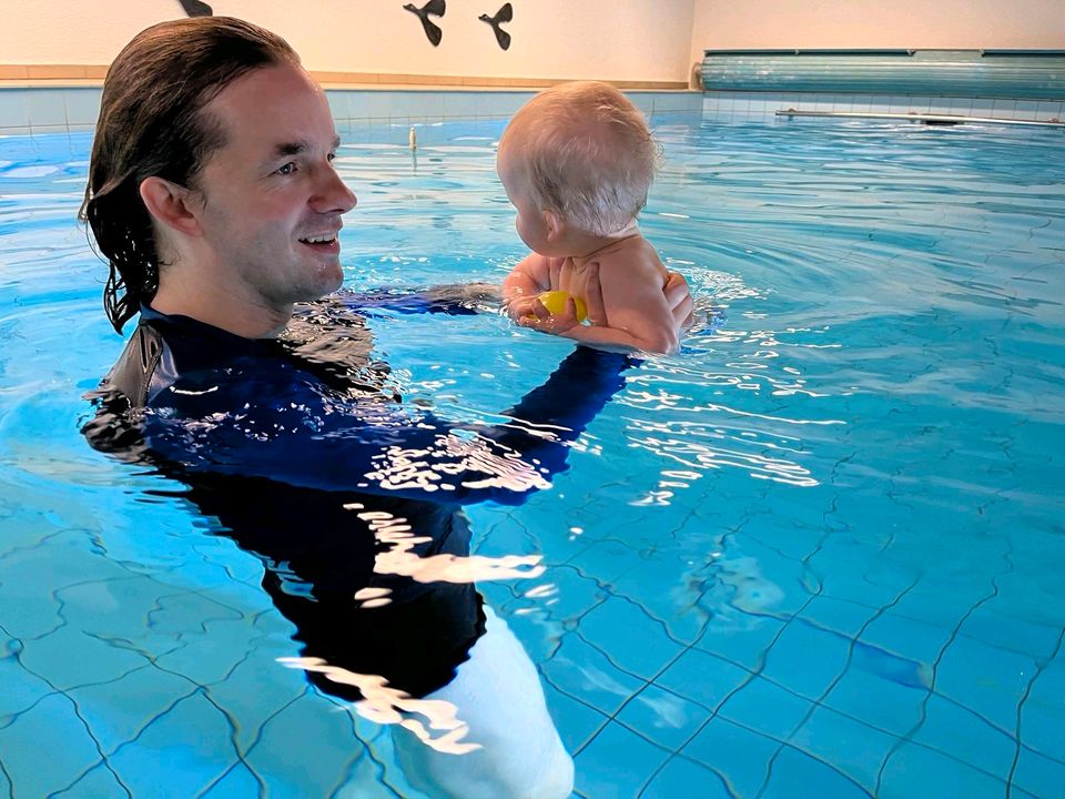 Schwimmtraining / Schwimmen lernen in Leverkusen