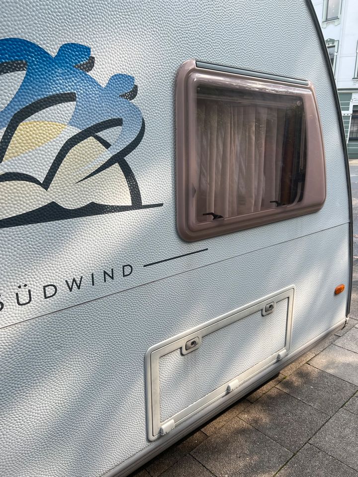 Wohnwagen Knaus Südwind 500 EU  mit  Mouver, nächste HU 3/ 25 in Oberhausen