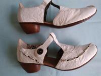 Pumps Sandalen Rieker Gr. 37 weiß Leipzig - Paunsdorf Vorschau
