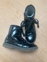 Schuhe Stiefel Boots Frodo Lack schwarz Gr. 31 Nordrhein-Westfalen - Ratingen Vorschau