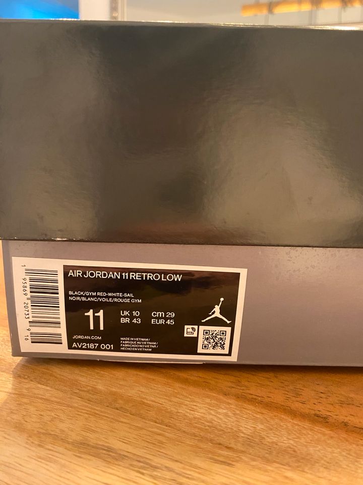 JORDAN 11 retro NEU, 45 in Dortmund