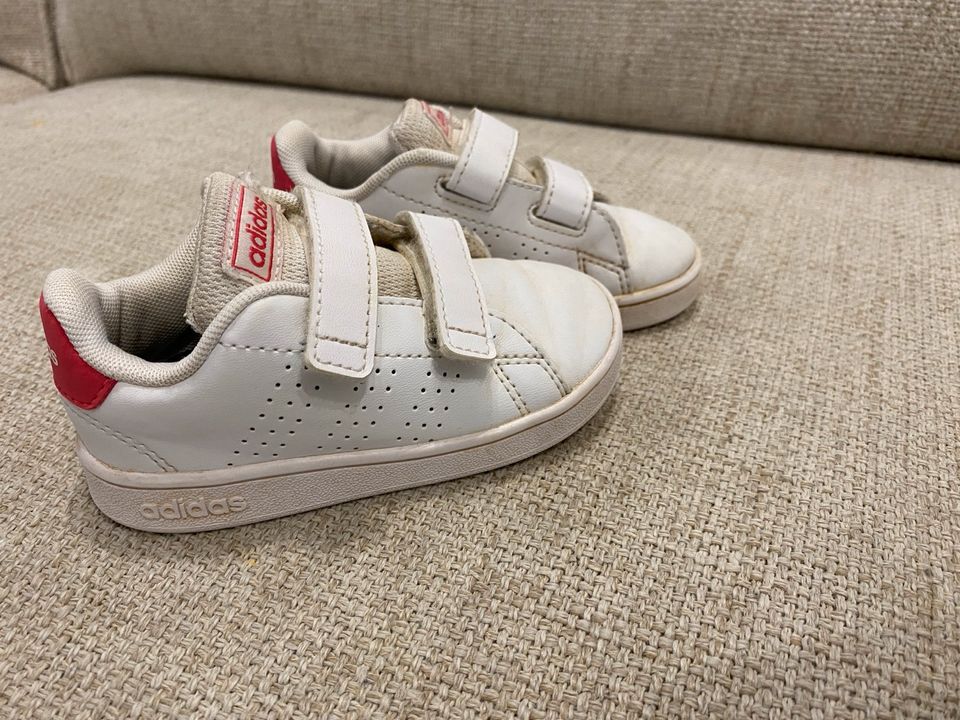 Adidas Stan Smith Schuhe Kinder in Mainaschaff