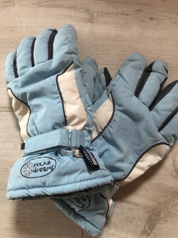 Skijacke Adidas & Handschuhe, Set, Größe 36 in Wittmar