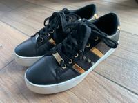 Damen Sneaker schwarz (mit gold) Hessen - Hanau Vorschau
